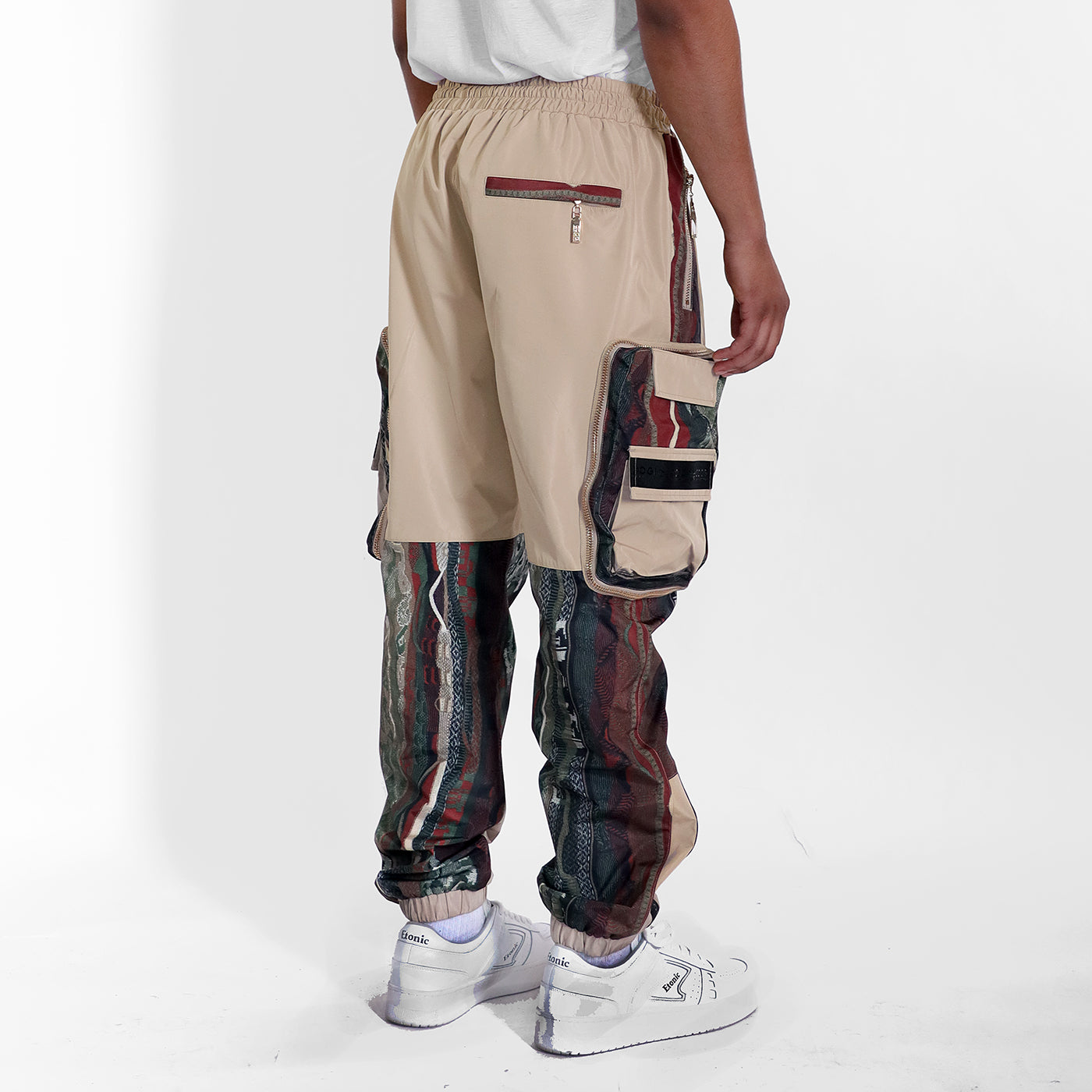 New -COOGI Pacifica Print Pants