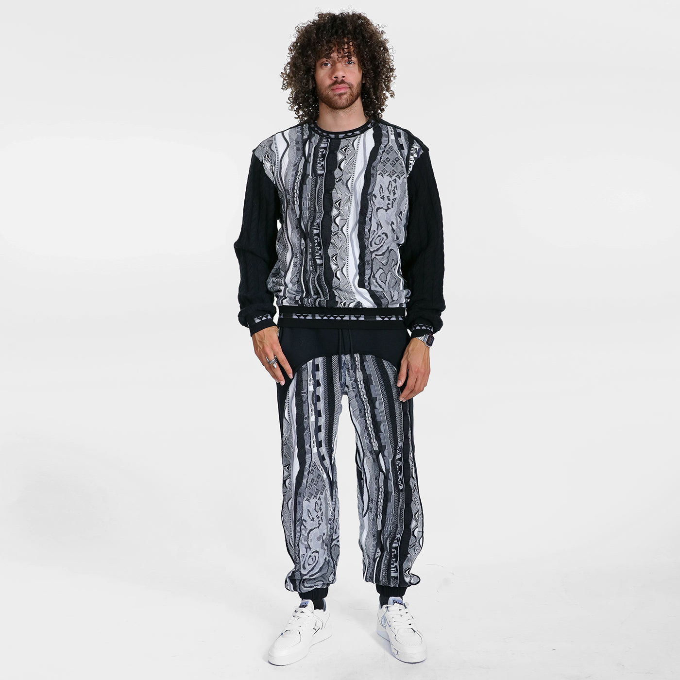 New - COOGI Sweater Pieced Fleece Jogger in Black and Gray