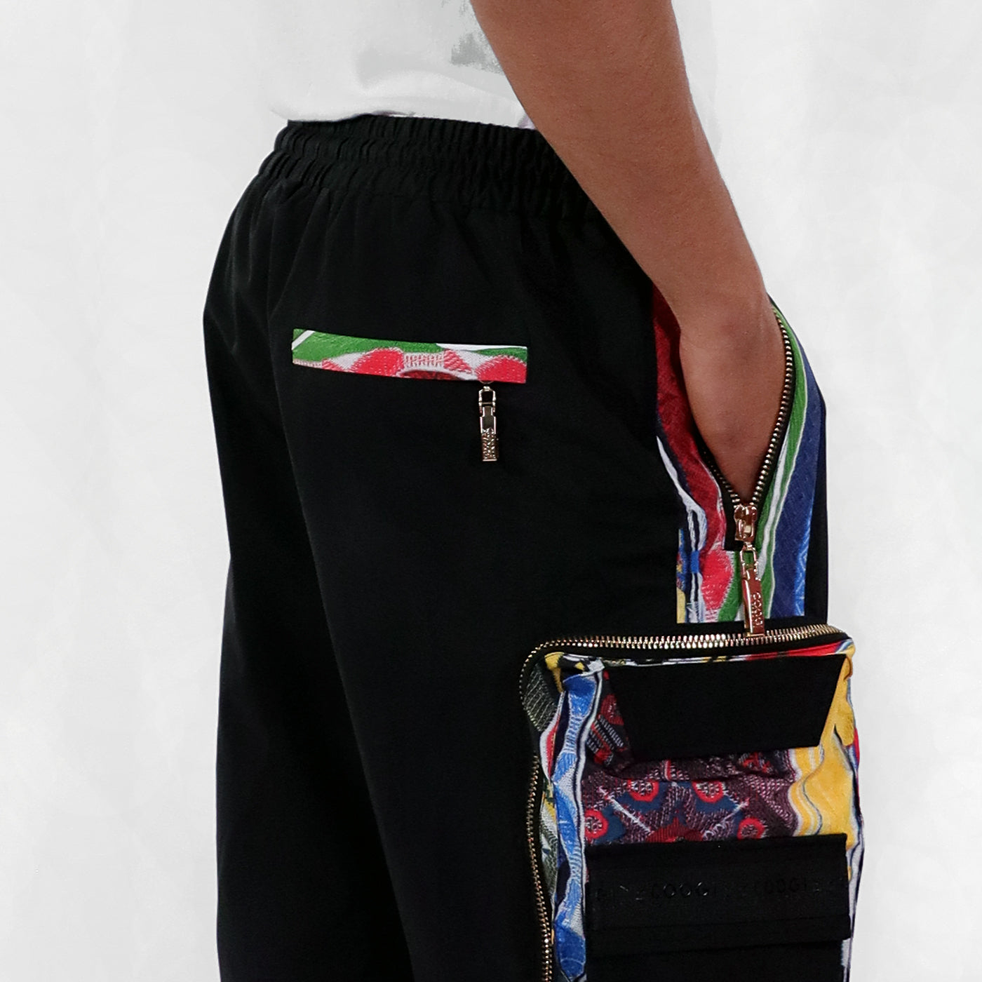 New - COOGI Acadia Print Pants