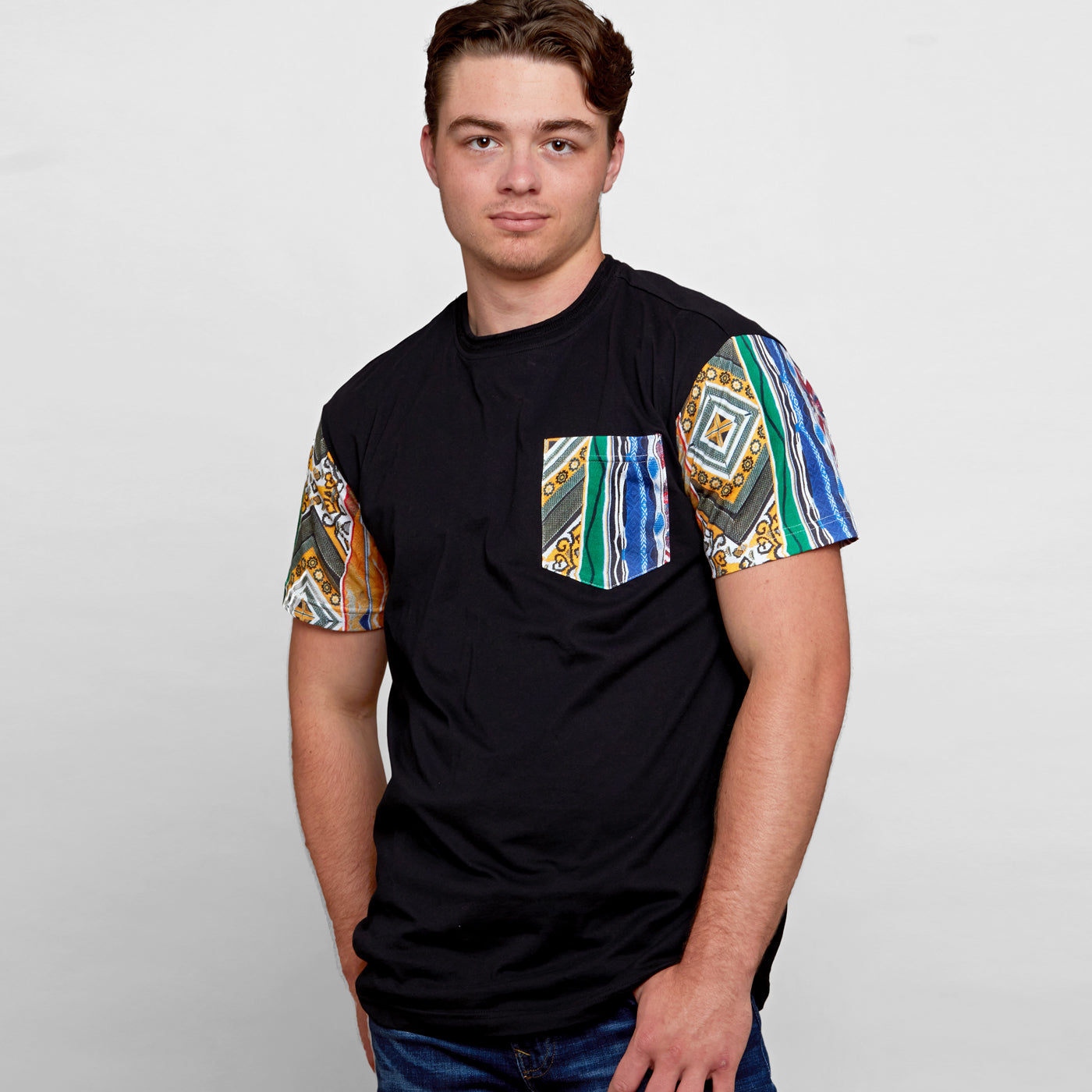 COOGI Jeans & retailer T-shirt