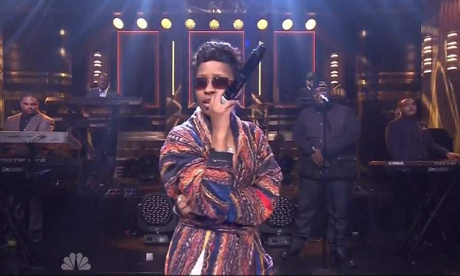 Dej Loaf Performs Live At The Tonight Show With Jimmy Fallon.
