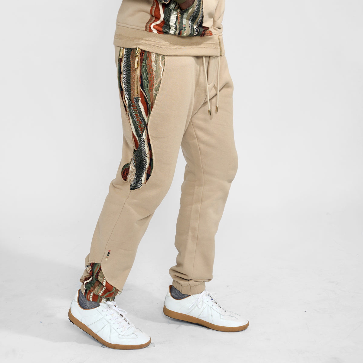 COOGI Sweater Pieced Fleece Jogger - Khaki