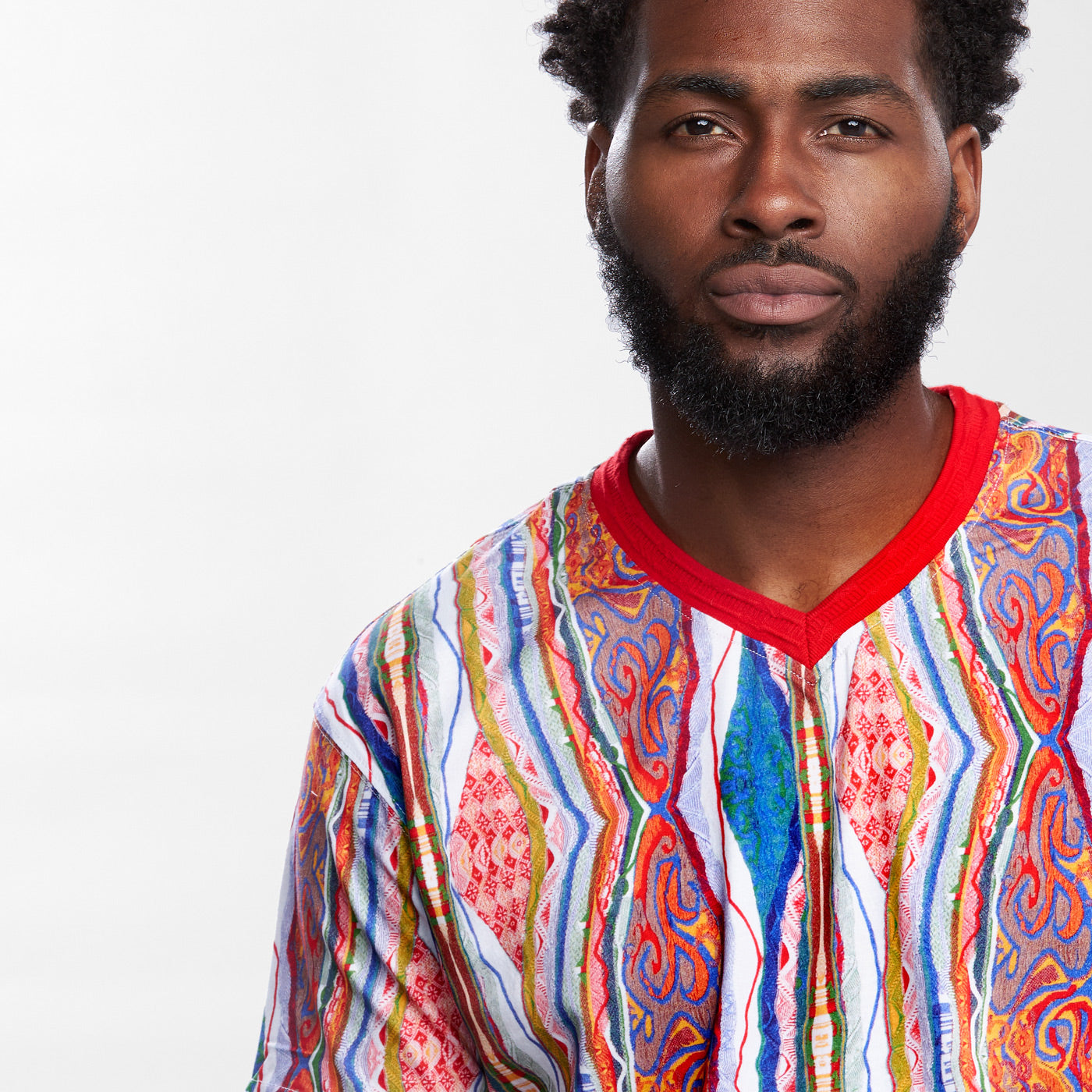 COOGI CLASSIC ALL-OVER V-NECK TEE